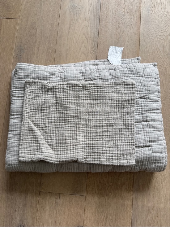 Quince Other - Quince organic airy gauze toddler quilt and sham set in fog grey